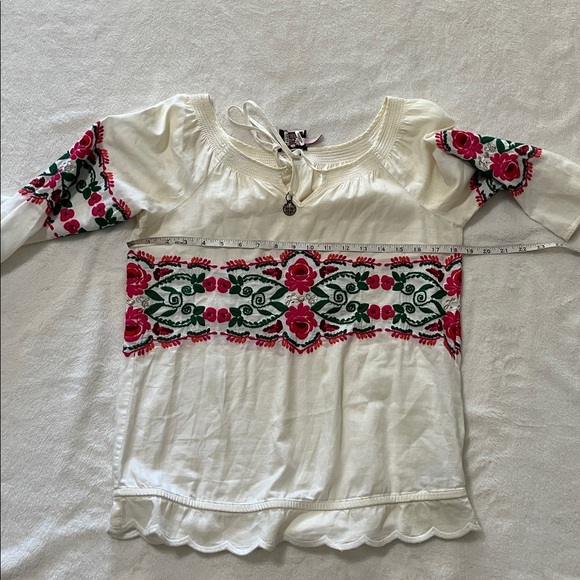 Juicy Couture white Blouse with Pink and Green Embroidery - Picture 5 of 9